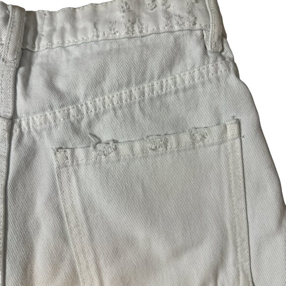 Women's Zara White Distressed Jean Denim Shorts Size 6 - Picture 5 of 5